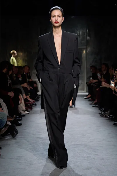 Look 42
